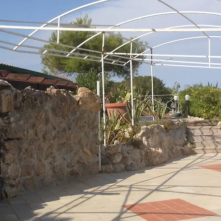 Bed & Breakfast Le Stanze Sul Mare 3*
