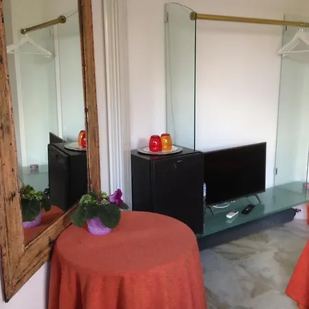 Le Stanze Sul Mare Bed & Breakfast