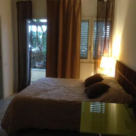 Le Stanze Sul Mare Bed & Breakfast Pozzallo