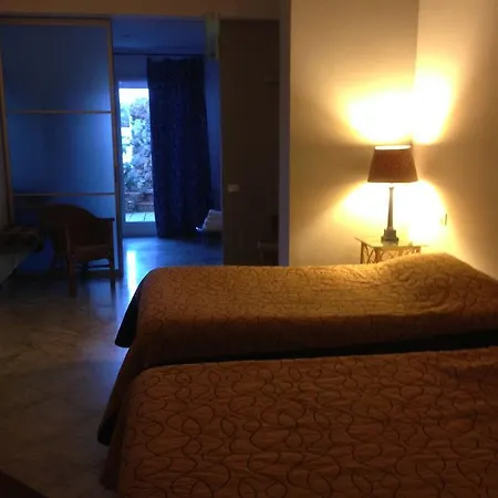 Le Stanze Sul Mare Bed & Breakfast