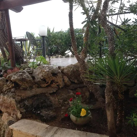 Bed & Breakfast Le Stanze Sul Mare 3*